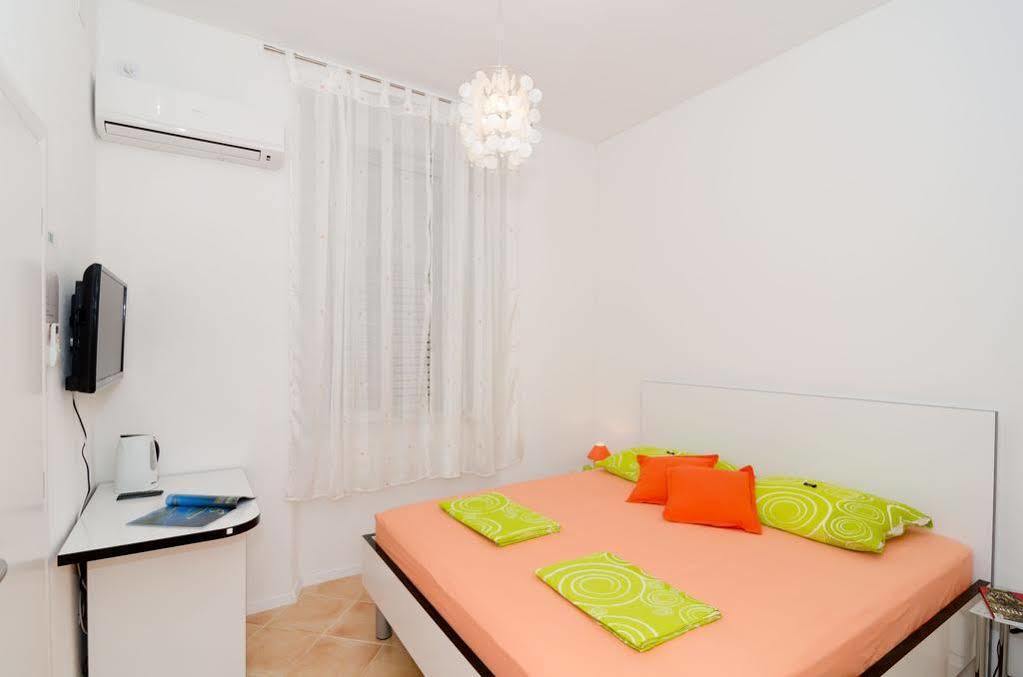 Guest House Cinema Close To Port Dubrovnik Dış mekan fotoğraf